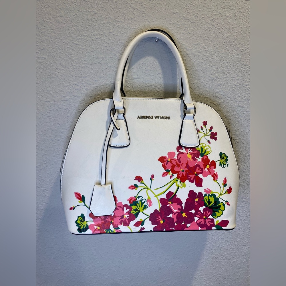 Adrienne Vittadini White Bag with Pink Floral Design Spring Bag Easter Bag Derby